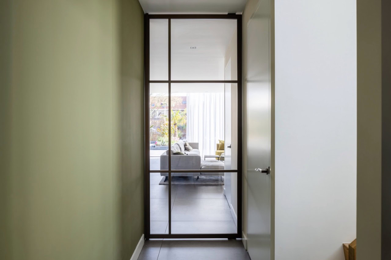 voorbeeld glazen deur op maat